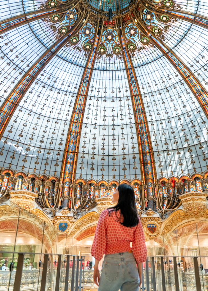 Paris Grand Magasin history LA FAYETTE